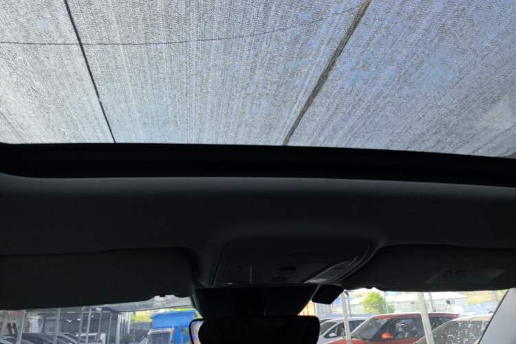 Used Hongqi HS5 2022 Revised Version 2.0T Smart Connect Flagship Edition Headliner