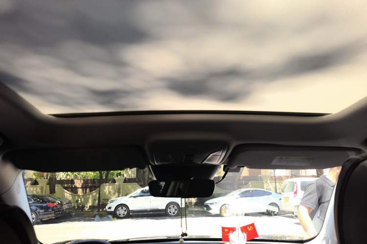 Used Hongqi HS5 2022 2.0T Smart Connect Flagship All-Wheel Drive LeGou Edition Headliner