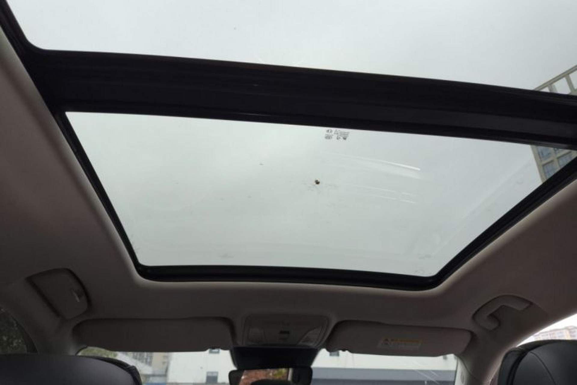 Used Hongqi HS5 2022 Facelifted Version 2.0T Smart Connect Flagship All-Wheel-Drive Edition Headliner