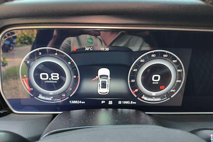 Used Hongqi HS5 2022 2.0T Smart Connect Flagship Edition Instrument Cluster