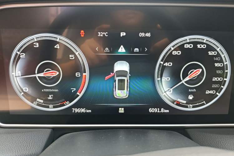 Used Hongqi HS5 2022 Facelifted Version 2.0T Smart Connect Flagship All-Wheel-Drive Edition Instrument Cluster