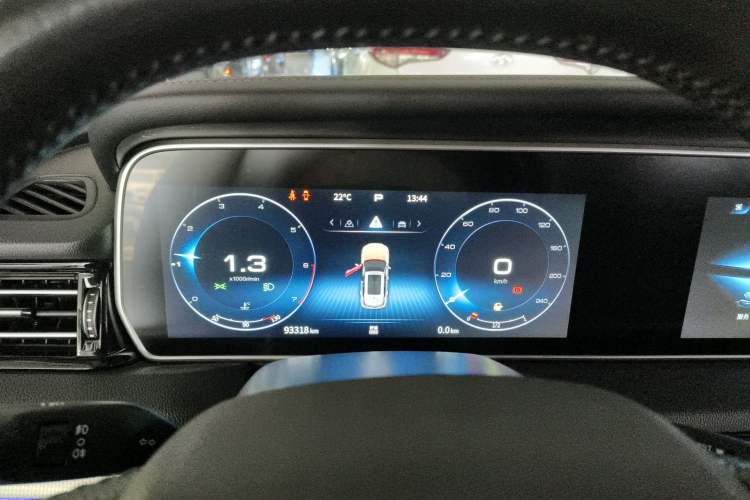 Used Hongqi HS5 2022 2.0T Smart Connect Flagship Edition Instrument Cluster
