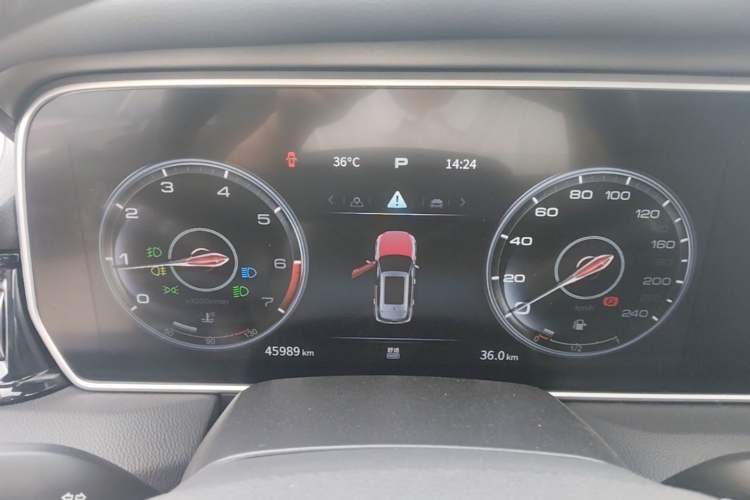 Used Hongqi HS5 2022 2.0T Smart Connect Flagship Edition Instrument Cluster