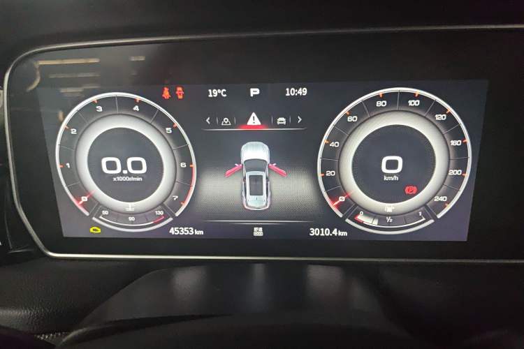 Used Hongqi HS5 2022 Revised Version 2.0T Smart Connect Flagship Edition Instrument Cluster