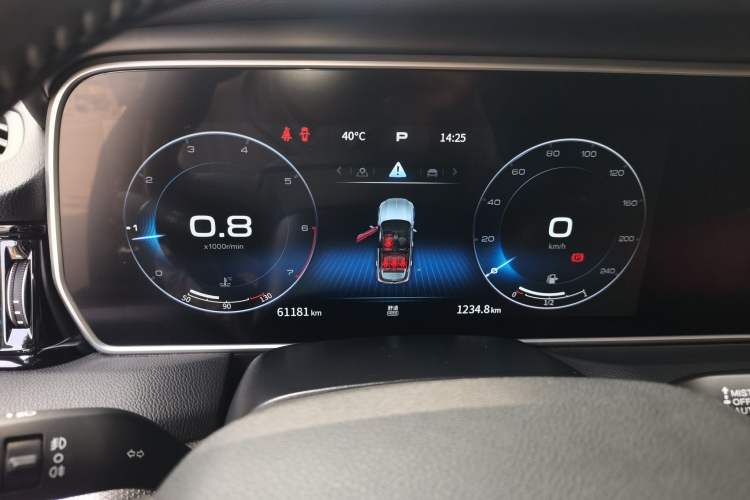 Used Hongqi HS5 2022 2.0T Smart Connect Flagship All-Wheel-Drive Version Instrument Cluster