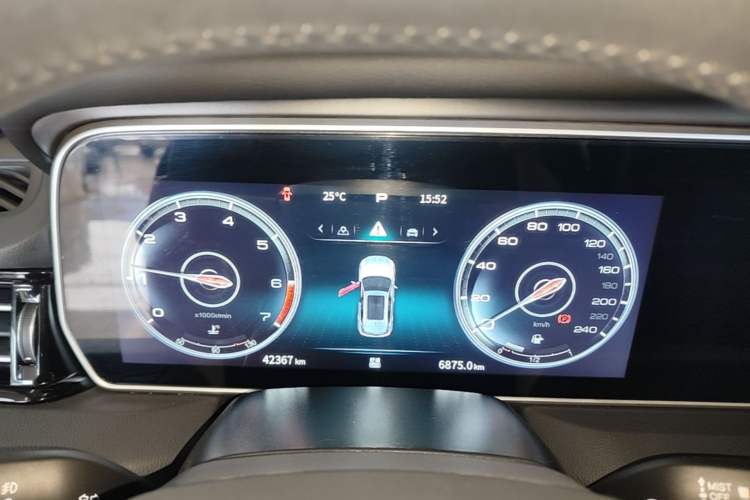 Used Hongqi HS5 2022 Revised Version 2.0T Smart Connect Flagship Edition Instrument Cluster