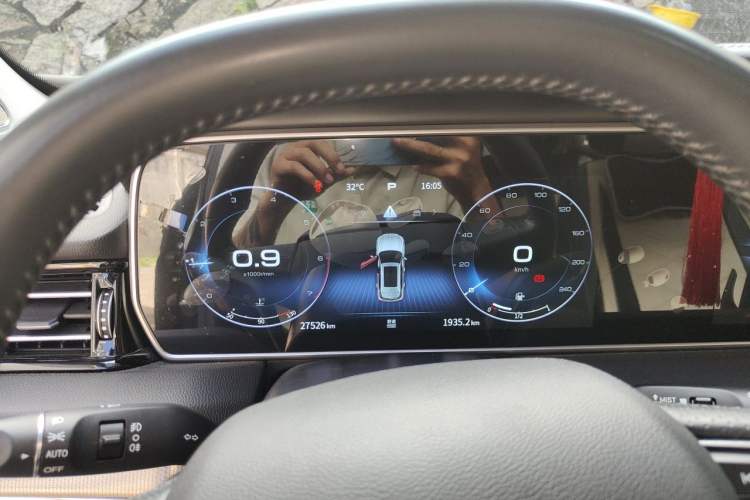 Used Hongqi HS5 2022 2.0T Smart Connect Flagship Edition Instrument Cluster