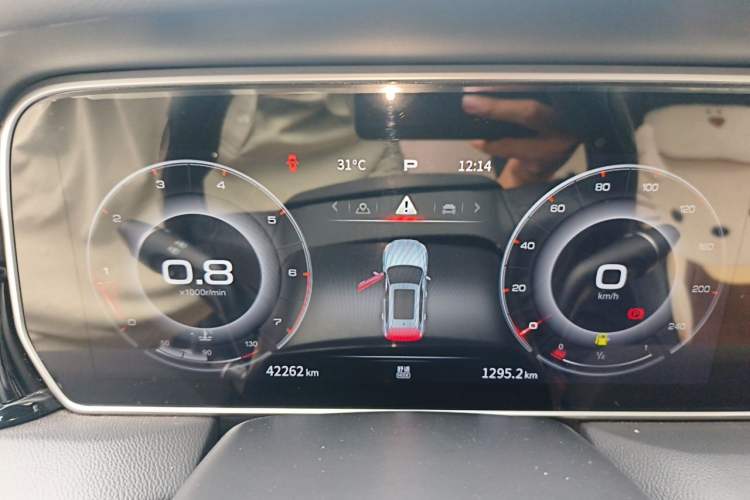 Used Hongqi HS5 2022 2.0T Smart Connect Flagship Edition Instrument Cluster