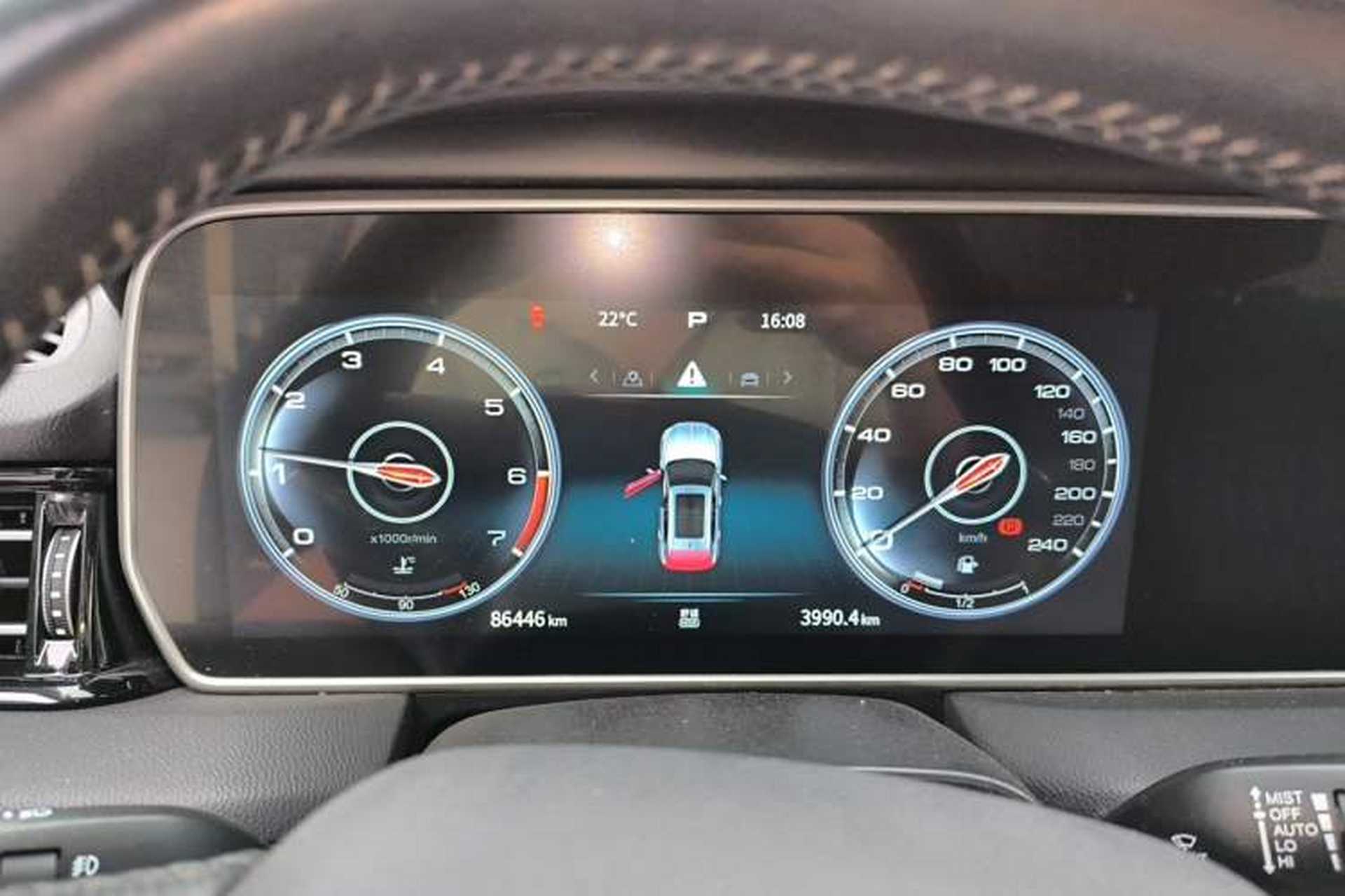 Used Hongqi HS5 2022 Revised Version 2.0T Smart Connect Flagship Edition Instrument Cluster
