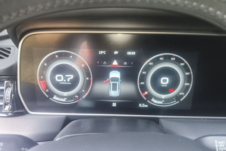 Used Hongqi HS5 2022 Revised Version 2.0T Smart Connect Flagship Edition Instrument Cluster