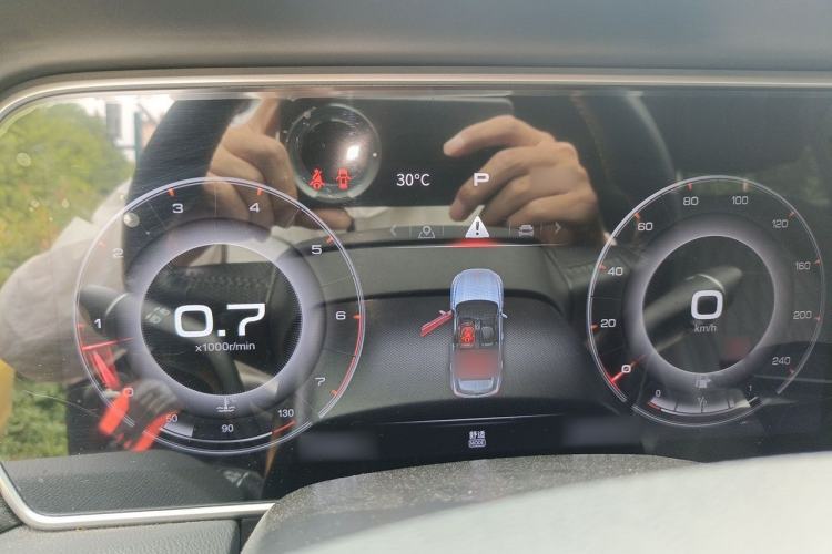 Used Hongqi HS5 2022 Revised Version 2.0T Smart Connect Flagship Edition Instrument Cluster