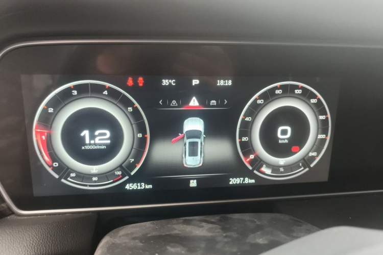 Used Hongqi HS5 2022 Revised Version 2.0T Smart Connect Flagship Edition Instrument Cluster