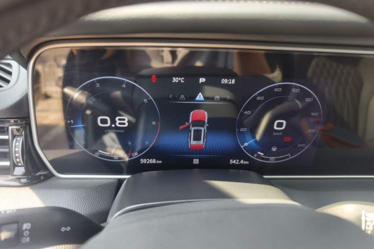 Used Hongqi HS5 2022 Facelifted Version 2.0T Smart Connect Flagship All-Wheel-Drive Edition Instrument Cluster