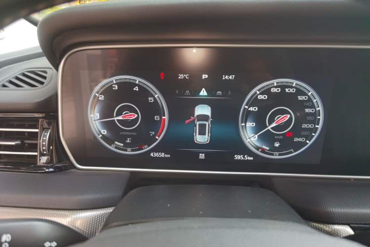 Used Hongqi HS5 2022 2.0T Smart Connect Flagship Enjoyment Purchase Edition Instrument Cluster