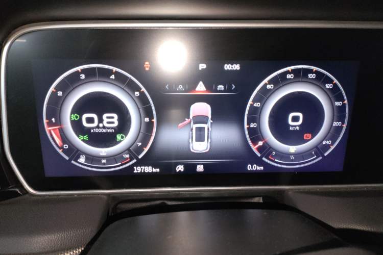 Used Hongqi HS5 2022 Revised Version 2.0T Smart Connect Flagship Edition Instrument Cluster