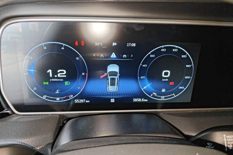 Used Hongqi HS5 2022 Revised Version 2.0T Smart Connect Flagship Edition Instrument Cluster