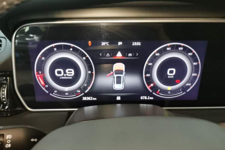 Used Hongqi HS5 2022 Revised Version 2.0T Smart Connect Flagship Edition Instrument Cluster
