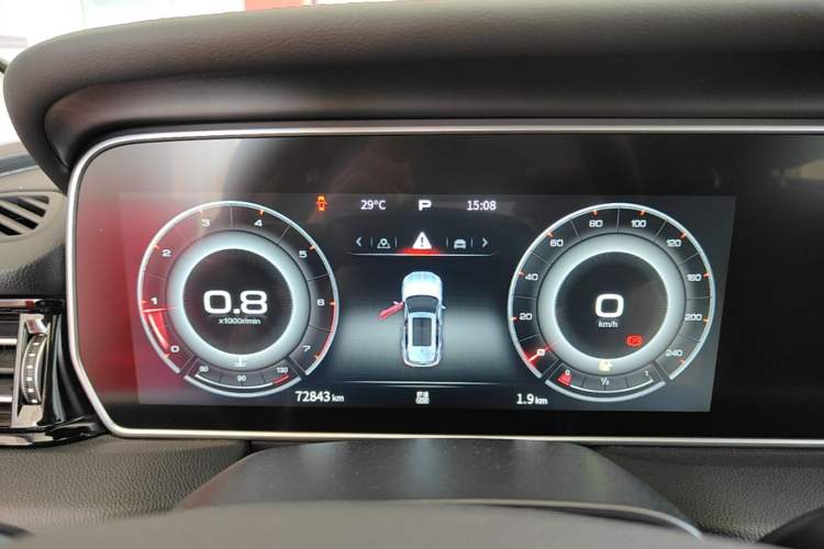 Used Hongqi HS5 2022 Revised Version 2.0T Smart Connect Flagship Edition Instrument Cluster