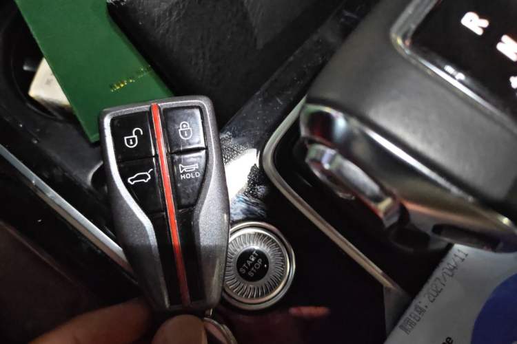 Used Hongqi HS5 2022 Revised Version 2.0T Smart Connect Flagship Edition Interior 1