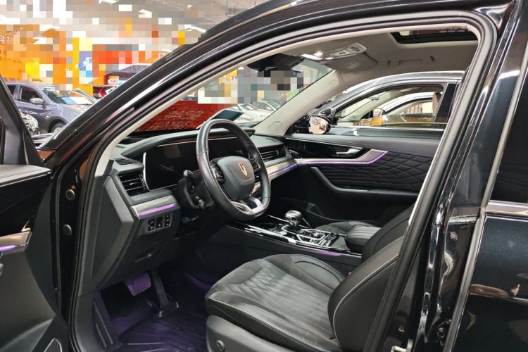 Used Hongqi HS5 2022 Facelifted Version 2.0T Smart Connect Flagship All-Wheel-Drive Edition Interior 1