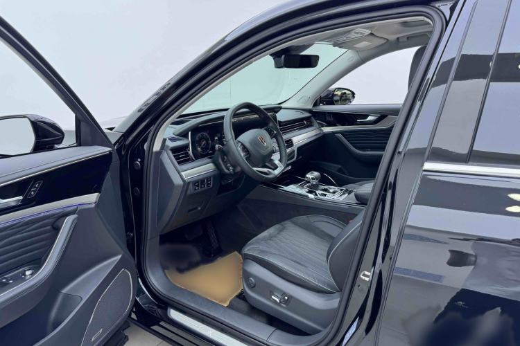 Used Hongqi HS5 2022 Facelifted Version 2.0T Smart Connect Flagship All-Wheel-Drive Edition Interior 1