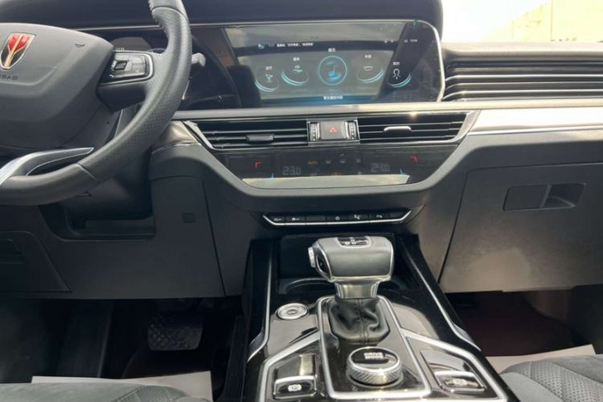 Used Hongqi HS5 2022 Revised Version 2.0T Smart Connect Flagship Edition Interior 1