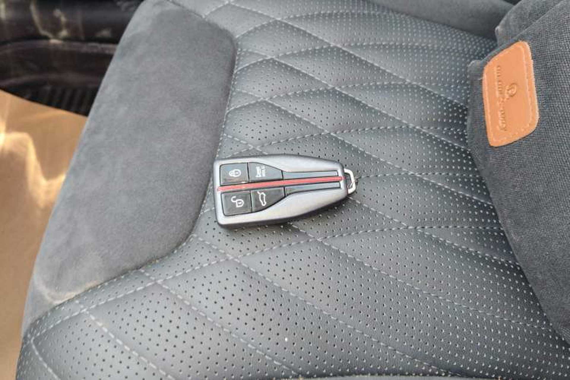 Used Hongqi HS5 2022 Revised Version 2.0T Smart Connect Flagship Edition Interior 1