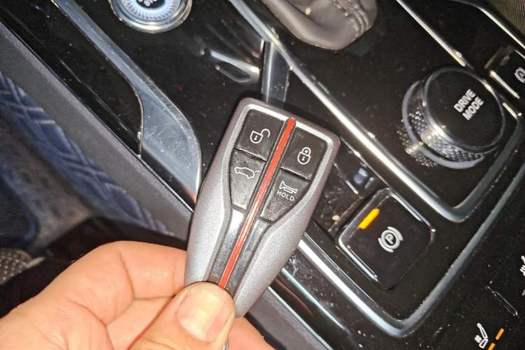 Used Hongqi HS5 2022 Revised Version 2.0T Smart Connect Flagship Edition Interior 1