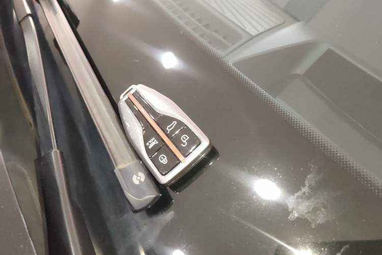 Used Hongqi HS5 2022 Revised Version 2.0T Smart Connect Flagship Edition Interior 1