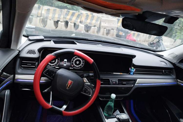 Used Hongqi HS5 2022 Revised Version 2.0T Smart Connect Flagship Edition Interior 2