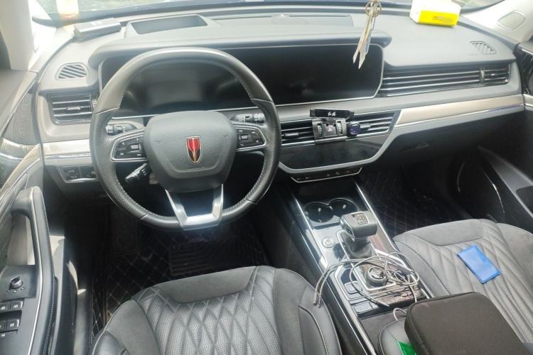 Used Hongqi HS5 2022 Facelifted Version 2.0T Smart Connect Flagship All-Wheel-Drive Edition Interior 2