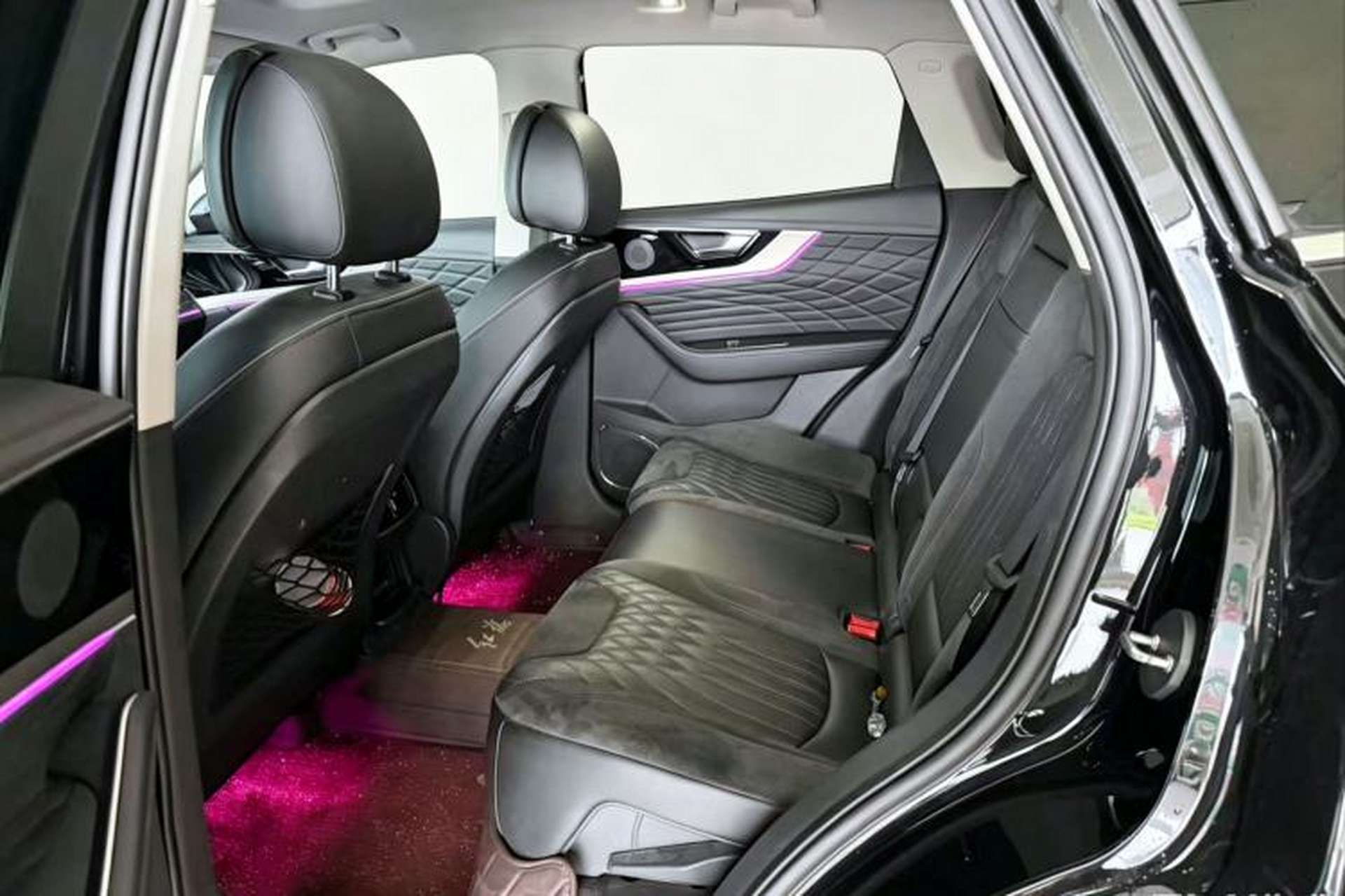 Used Hongqi HS5 2022 Facelifted Version 2.0T Smart Connect Flagship All-Wheel-Drive Edition Interior 2