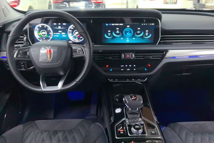 Used Hongqi HS5 2022 Facelifted Version 2.0T Smart Connect Flagship All-Wheel-Drive Edition Interior 2