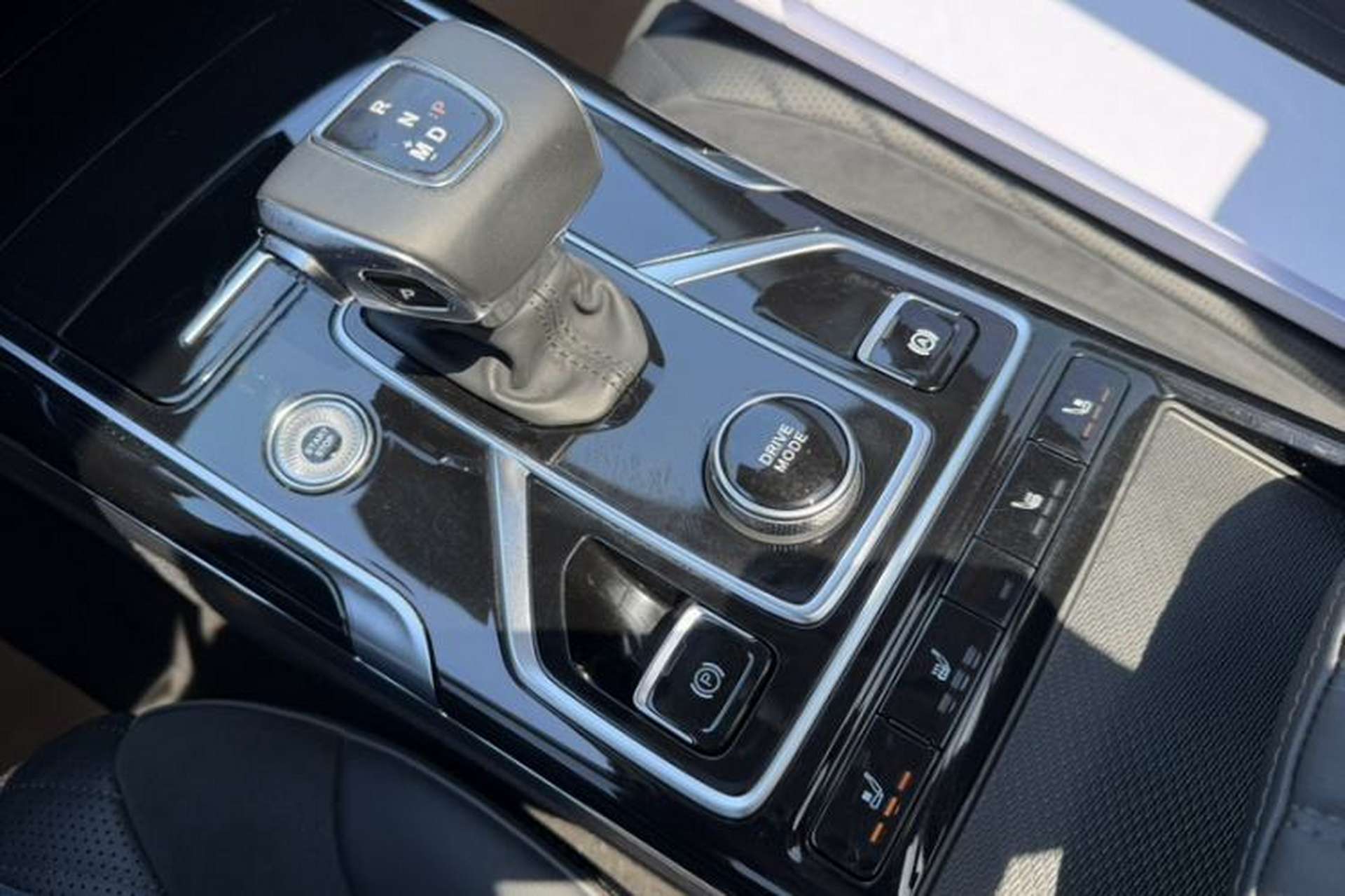 Used Hongqi HS5 2022 Revised Version 2.0T Smart Connect Flagship Edition Interior 2