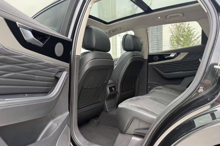 Used Hongqi HS5 2022 Revised Version 2.0T Smart Connect Flagship Edition Interior 2