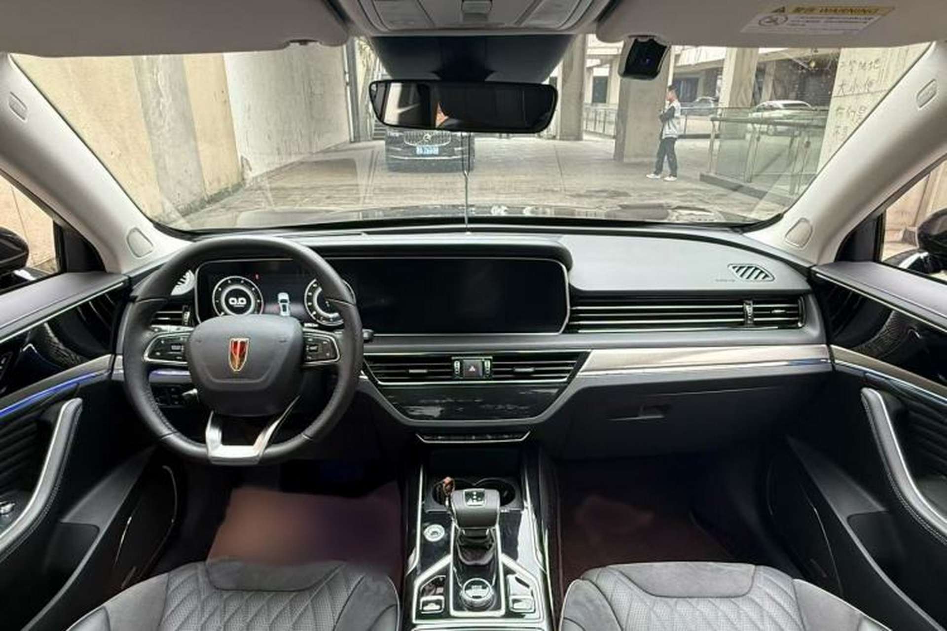 Used Hongqi HS5 2022 2.0T Smart Connect Flagship All-Wheel-Drive Version Interior 3