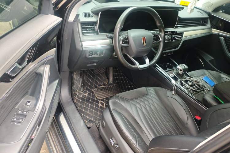 Used Hongqi HS5 2022 Facelifted Version 2.0T Smart Connect Flagship All-Wheel-Drive Edition Interior 3