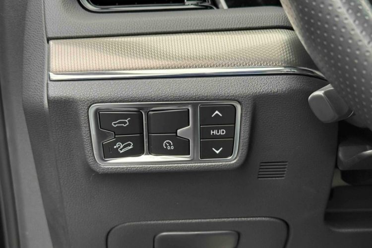 Used Hongqi HS5 2022 2.0T Smart Connect Flagship Enjoyment Purchase Edition Interior 3
