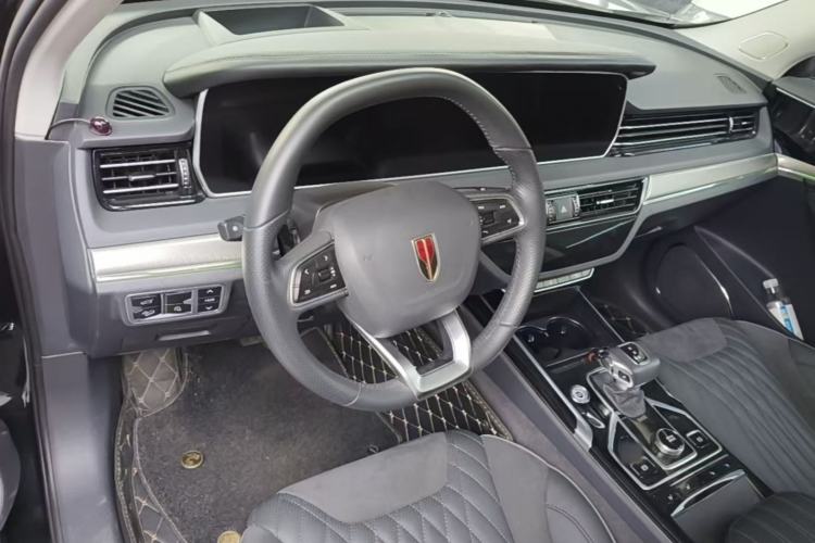 Used Hongqi HS5 2022 2.0T Smart Connect Flagship Enjoyment Purchase Edition Interior 3