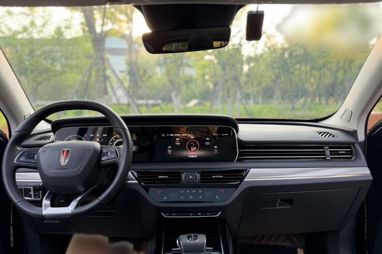 Used Hongqi HS5 2022 Revised Version 2.0T Smart Connect Flagship Edition Interior 3