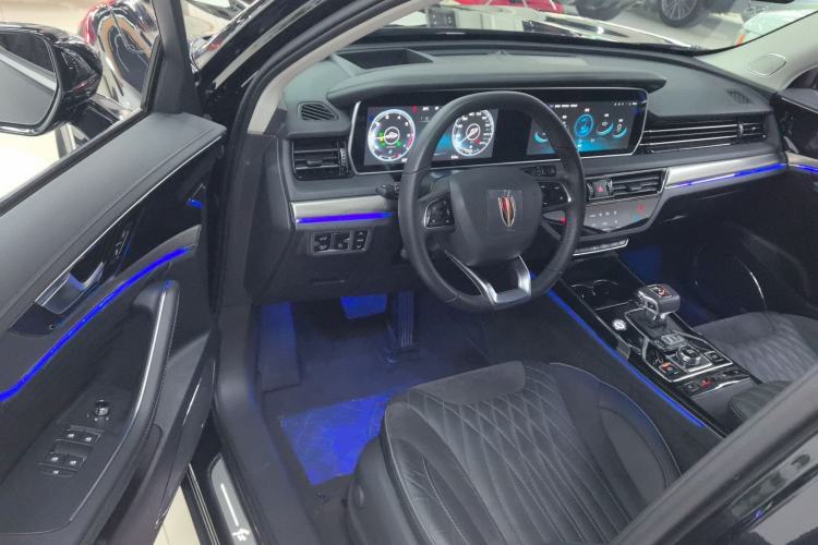 Used Hongqi HS5 2022 Facelifted Version 2.0T Smart Connect Flagship All-Wheel-Drive Edition Interior 3