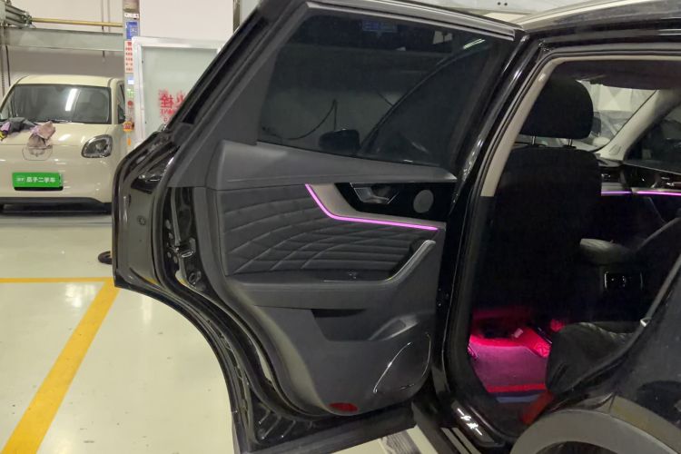 Used Hongqi HS5 2022 Revised Version 2.0T Smart Connect Flagship Edition Interior 3