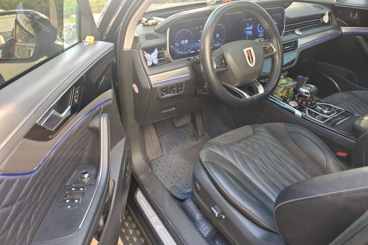 Used Hongqi HS5 2022 2.0T Smart Connect Flagship All-Wheel-Drive Version Interior 3
