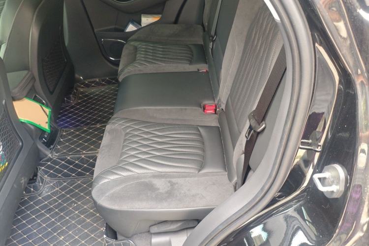 Used Hongqi HS5 2022 Facelifted Version 2.0T Smart Connect Flagship All-Wheel-Drive Edition Interior 4