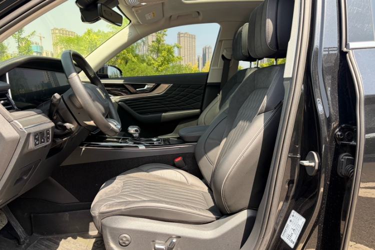 Used Hongqi HS5 2022 Revised Version 2.0T Smart Connect Flagship Edition Interior 4