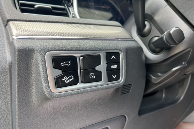 Used Hongqi HS5 2022 Revised Version 2.0T Smart Connect Flagship Edition Interior 5