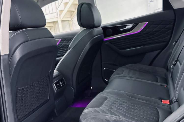 Used Hongqi HS5 2022 Revised Version 2.0T Smart Connect Flagship Edition Interior 6