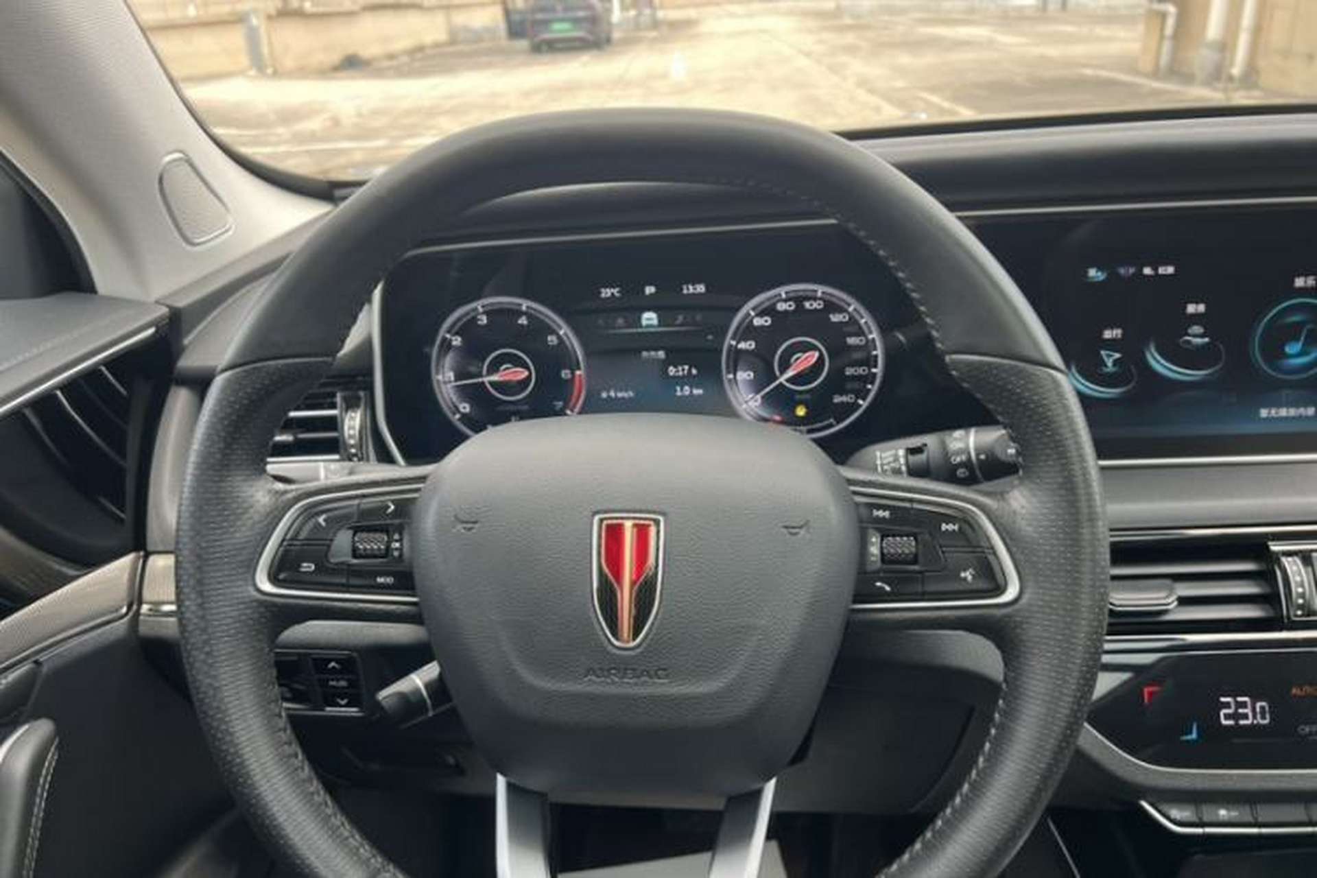Used Hongqi HS5 2022 Revised Version 2.0T Smart Connect Flagship Edition Interior 6