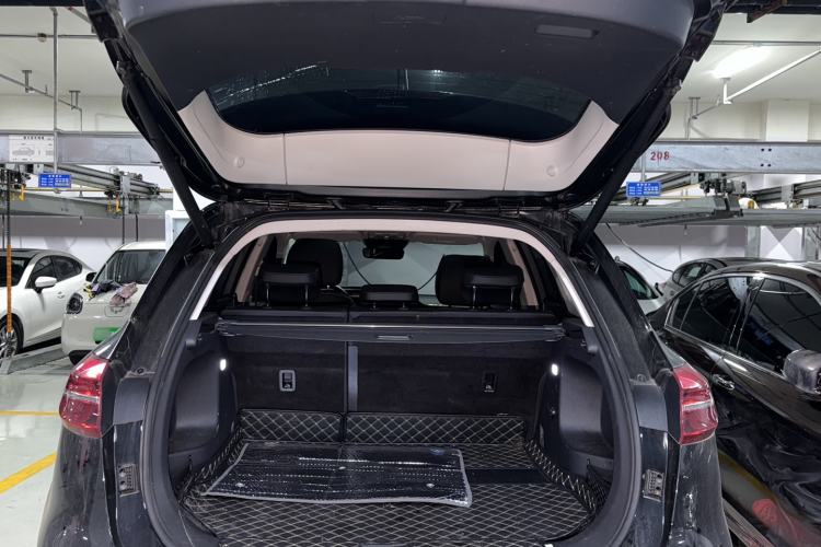 Used Hongqi HS5 2022 Revised Version 2.0T Smart Connect Flagship Edition Interior 6
