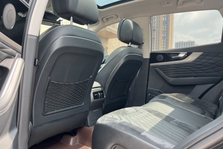 Used Hongqi HS5 2022 Revised Version 2.0T Smart Connect Flagship Edition Interior 7